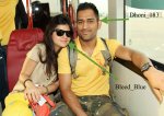 download-wallpapers-of-mahendra-singh-dhoni-with-sakshi-dhoni-9136.jpeg