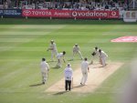 Hussain defends Vettori.jpg