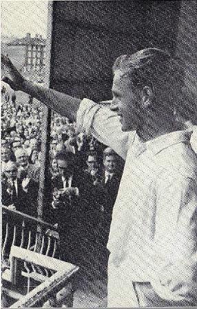 Dolly and Deadly - the story of the 1968 Ashes